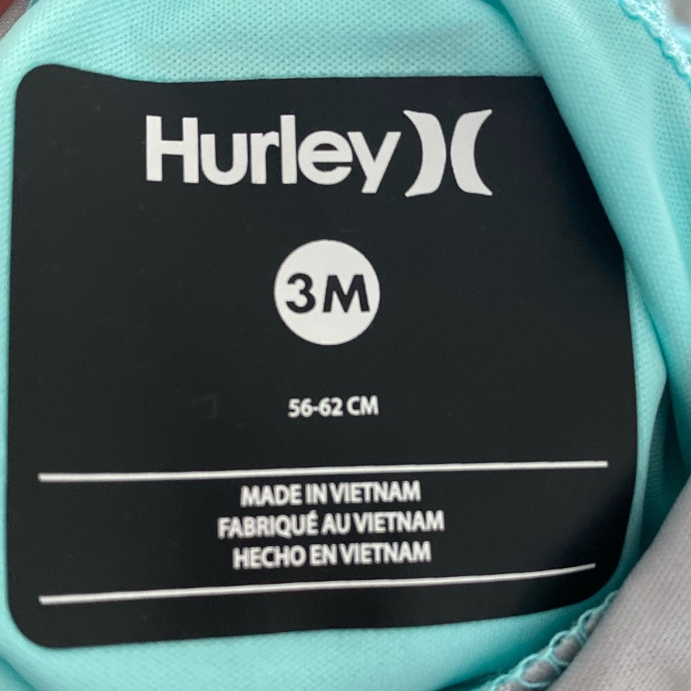 Hurley 3M Shark Rashguard - Picture 5 of 5